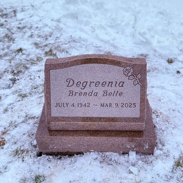 Slant monument example
