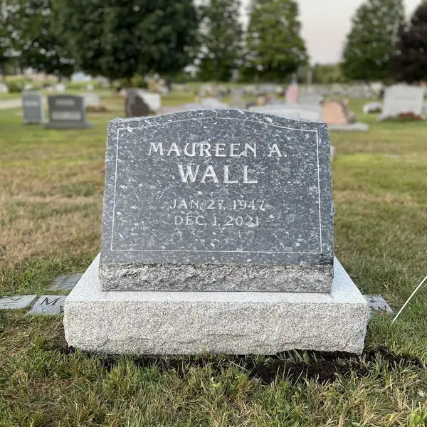 Slant monument in granite